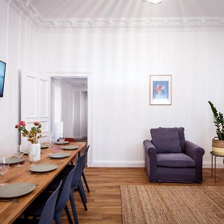 Riesiges Apartment Nahe Kudamm Sehr Schoner Altbau 123M2 Gross 12 Gaste Berlin Zewnętrze zdjęcie