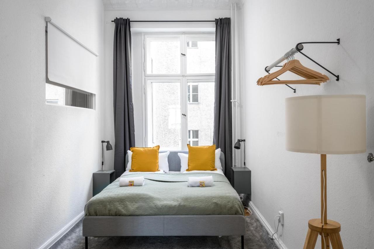 Riesiges Apartment Nahe Kudamm Sehr Schoner Altbau 123M2 Gross 12 Gaste Berlin Zewnętrze zdjęcie